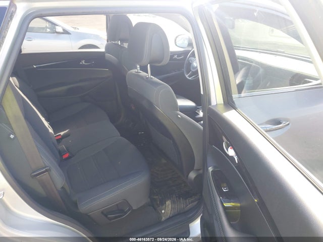 Продажа на аукционе авто 2016 Kia Sorento 3.3l Lx, vin: 5XYPGDA50GG160170, номер лота: 46163572