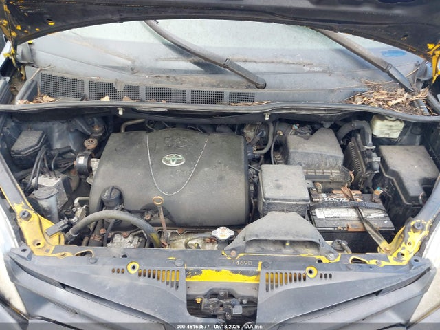 2019 Toyota Sienna L 7 Passenger მანქანა იყიდება აუქციონზე, vin: 5TDZZ3DC2KS018390, აუქციონის ნომერი: 46163577