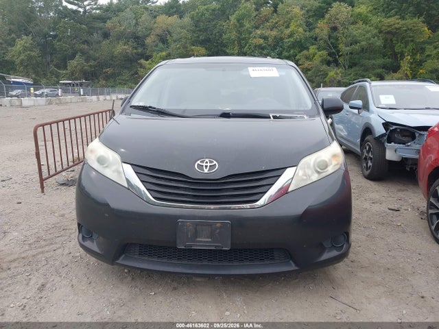 46163602 :رقم المزاد ، 5TDKK3DC9DS350660 vin ، 2013 Toyota Sienna Le V6 8 Passenger مزاد بيع