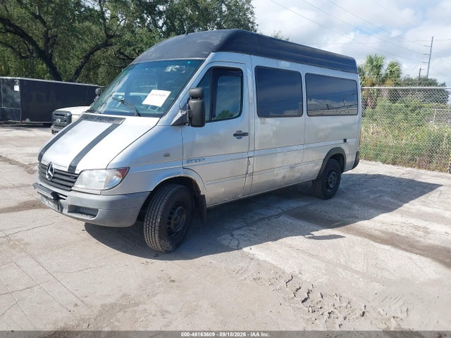 46163609 :رقم المزاد ، WD8PD644865964848 vin ، 2006 Dodge Sprinter Wagon 2500 Shc مزاد بيع