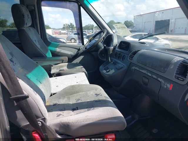 46163609 :رقم المزاد ، WD8PD644865964848 vin ، 2006 Dodge Sprinter Wagon 2500 Shc مزاد بيع