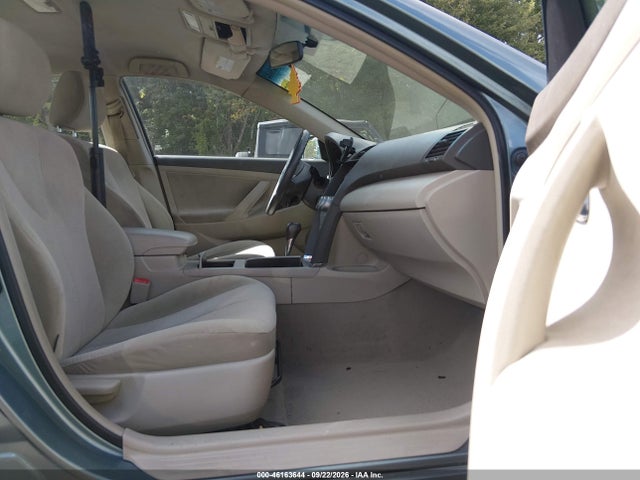 2010 Toyota Camry Le მანქანა იყიდება აუქციონზე, vin: 4T4BF3EK4AR052598, აუქციონის ნომერი: 46163644