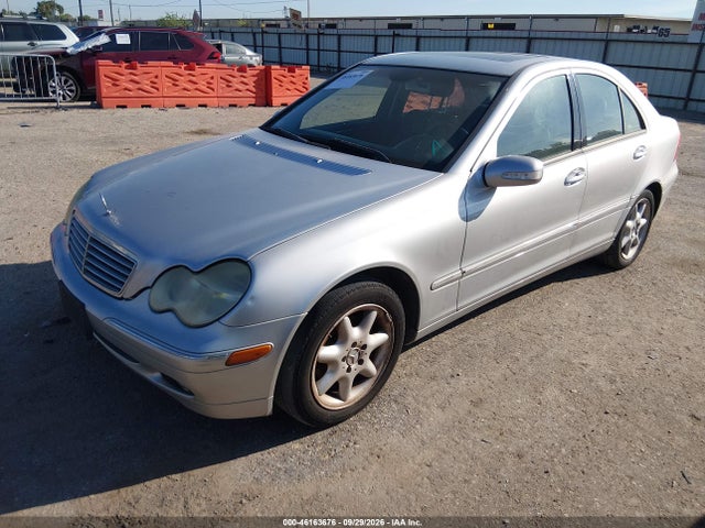 Aukcja sprzedaży 2004 Mercedes-benz C 240, vin: WDBRF61J54F520499, numer aukcji: 46163676