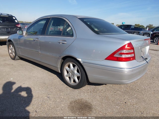 Aukcja sprzedaży 2004 Mercedes-benz C 240, vin: WDBRF61J54F520499, numer aukcji: 46163676