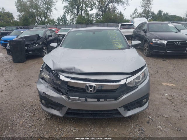 46163689 :رقم المزاد ، 2HGFC3B34JH351552 vin ، 2018 Honda Civic Ex-t مزاد بيع