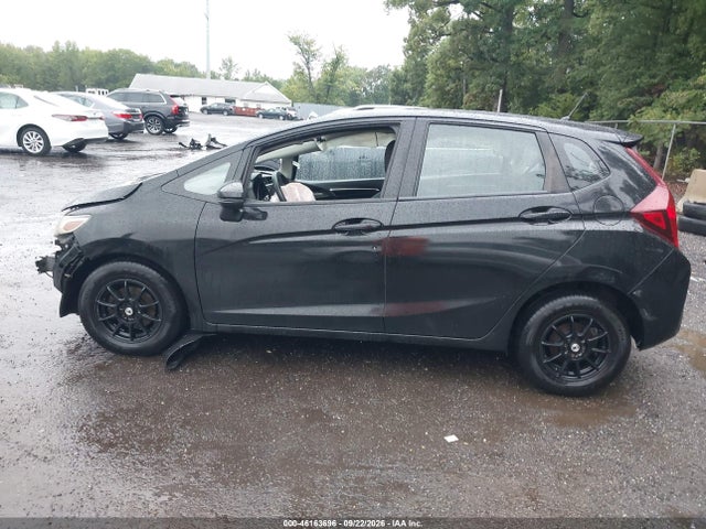 Aukcja sprzedaży 2016 Honda Fit Lx, vin: JHMGK5H54GX013517, numer aukcji: 46163696