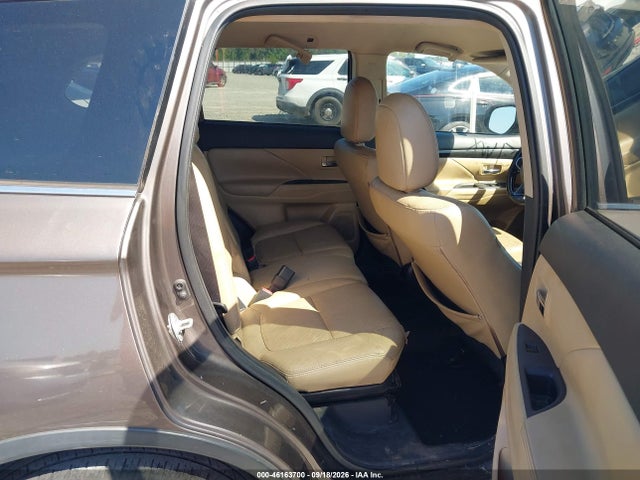 2018 Mitsubishi Outlander Sel მანქანა იყიდება აუქციონზე, vin: JA4AD3A31JZ052232, აუქციონის ნომერი: 46163700
