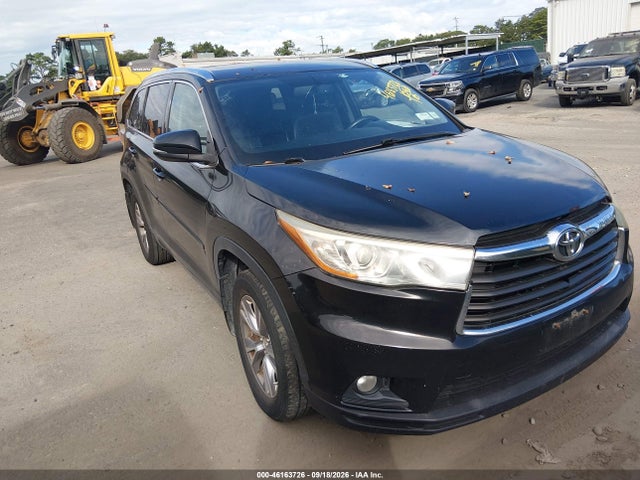 2015 Toyota Highlander Xle V6 მანქანა იყიდება აუქციონზე, vin: 5TDJKRFH2FS218866, აუქციონის ნომერი: 46163726
