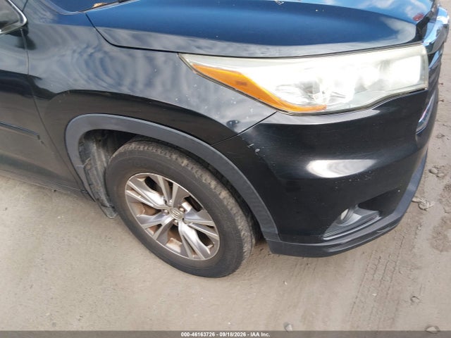 2015 Toyota Highlander Xle V6 მანქანა იყიდება აუქციონზე, vin: 5TDJKRFH2FS218866, აუქციონის ნომერი: 46163726