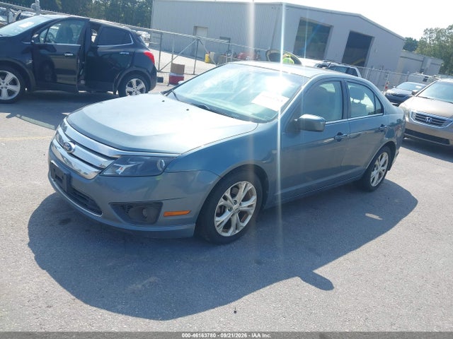 46163780 :رقم المزاد ، 3FAHP0HA2CR102213 vin ، 2012 Ford Fusion Se مزاد بيع