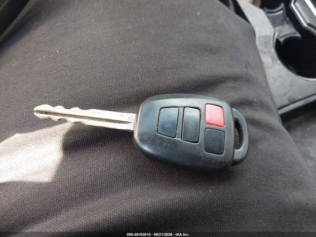 46163810 :رقم المزاد ، 4T1BF1FK4GU247185 vin ، 2016 Toyota Camry Se مزاد بيع