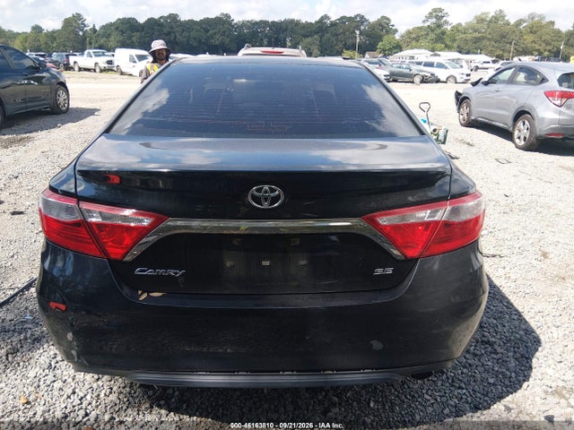 46163810 :رقم المزاد ، 4T1BF1FK4GU247185 vin ، 2016 Toyota Camry Se مزاد بيع
