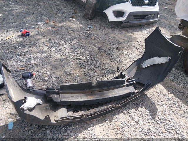 46163810 :رقم المزاد ، 4T1BF1FK4GU247185 vin ، 2016 Toyota Camry Se مزاد بيع