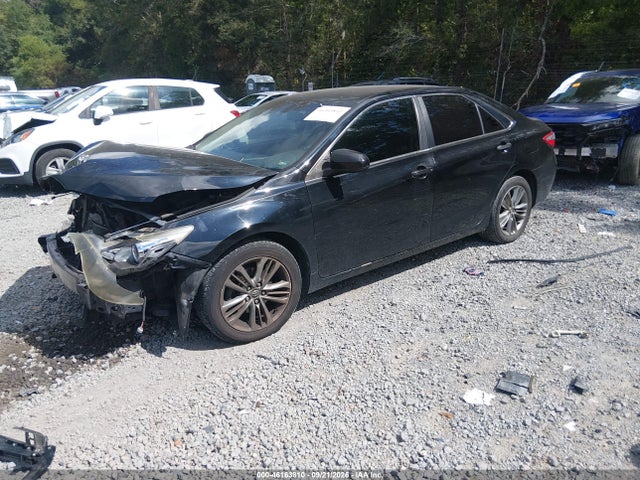 46163810 :رقم المزاد ، 4T1BF1FK4GU247185 vin ، 2016 Toyota Camry Se مزاد بيع