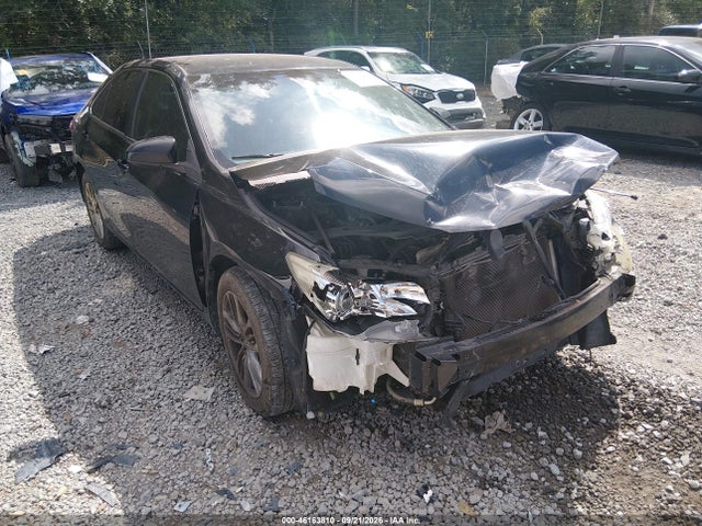 46163810 :رقم المزاد ، 4T1BF1FK4GU247185 vin ، 2016 Toyota Camry Se مزاد بيع