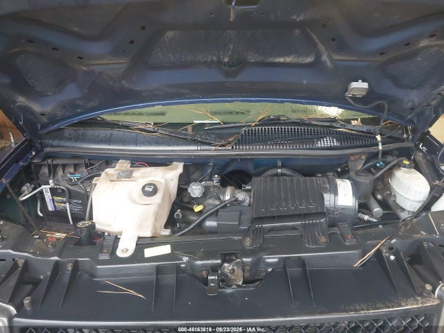 46163818 :رقم المزاد ، 1GNFG15T531101202 vin ، 2003 Chevrolet Express مزاد بيع