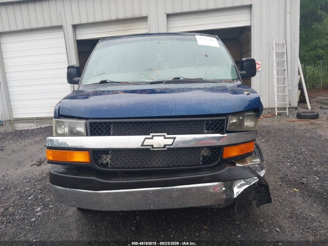 46163818 :رقم المزاد ، 1GNFG15T531101202 vin ، 2003 Chevrolet Express مزاد بيع