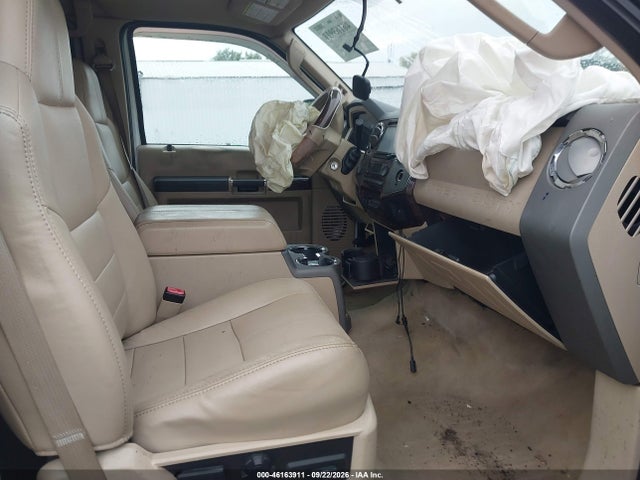 46163911 :رقم المزاد ، 1FTWW33R68EA20692 vin ، 2008 Ford F-350 Lariat مزاد بيع