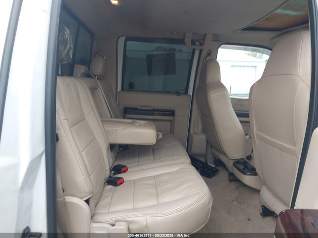 46163911 :رقم المزاد ، 1FTWW33R68EA20692 vin ، 2008 Ford F-350 Lariat مزاد بيع