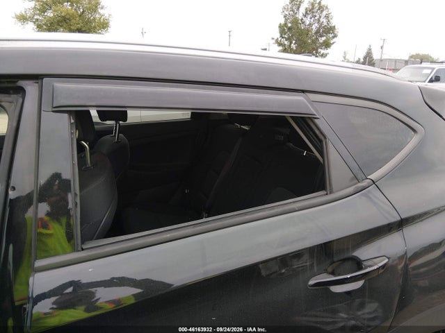 2018 Hyundai Tucson Sel მანქანა იყიდება აუქციონზე, vin: KM8J33A44JU730899, აუქციონის ნომერი: 46163932