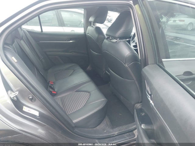 Продаж на аукціоні авто 2018 Toyota Camry Se, vin: 4T1B11HK8JU664974, номер лоту: 46163961
