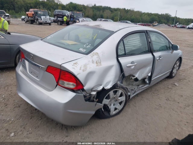 46163962 :رقم المزاد ، 2HGFA1F52AH575683 vin ، 2010 Honda Civic Lx مزاد بيع