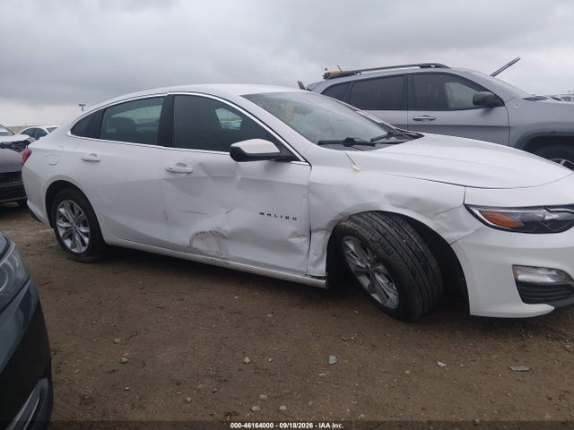1G1ZD5ST2SF145467 Chevrolet Malibu Fwd 1lt