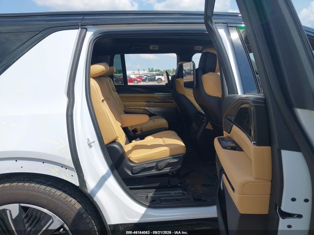 Продаж на аукціоні авто 2026 Cadillac Escalade Hybrid, vin: 1GYLEMKL1TU101536, номер лоту: 46164063