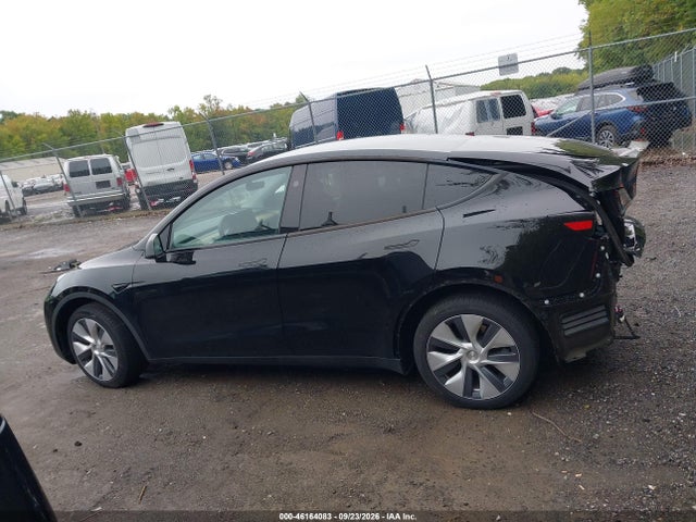 7SAYGDEE7RA225833 Tesla Model Y Long Range Dual Motor All-wheel Drive