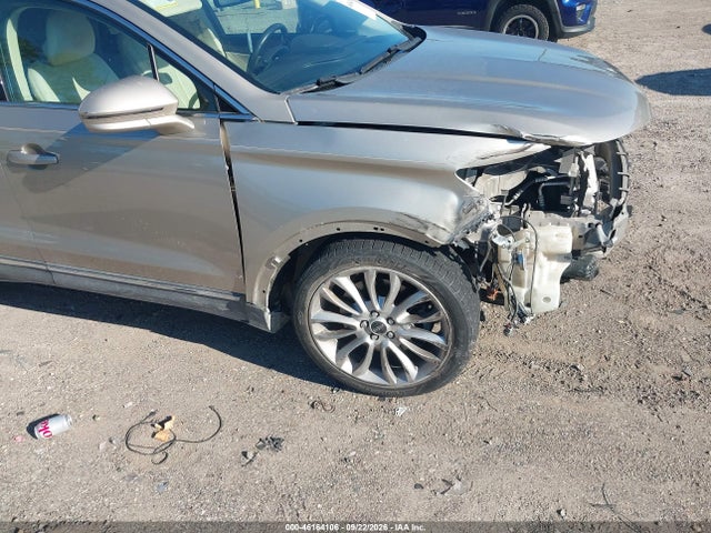 Продажа на аукционе авто 2015 Lincoln Mkc, vin: 5LMCJ1A95FUJ32999, номер лота: 46164106