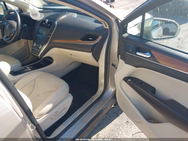 Продажа на аукционе авто 2015 Lincoln Mkc, vin: 5LMCJ1A95FUJ32999, номер лота: 46164106