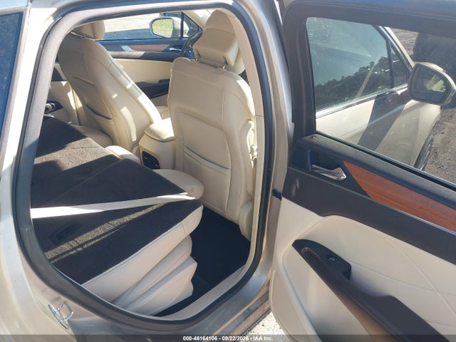 Продажа на аукционе авто 2015 Lincoln Mkc, vin: 5LMCJ1A95FUJ32999, номер лота: 46164106
