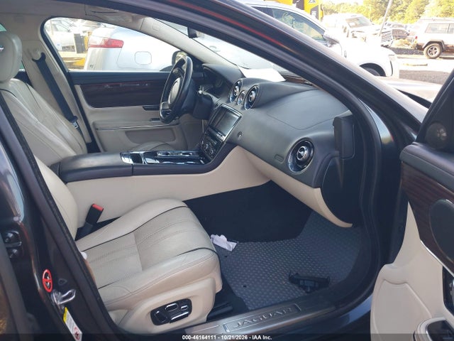 Продаж на аукціоні авто 2015 Jaguar Xj Xjl Portfolio, vin: SAJWJ2GD1F8V78874, номер лоту: 46164111