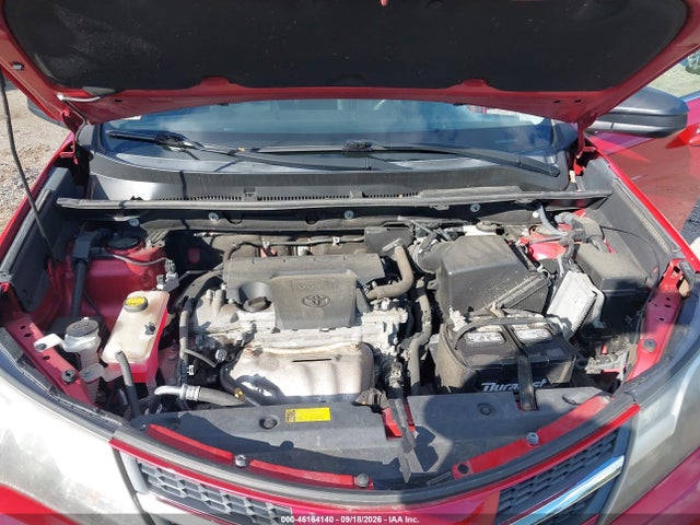 46164140 :رقم المزاد ، 2T3BFREV6FW321061 vin ، 2015 Toyota Rav4 Le مزاد بيع