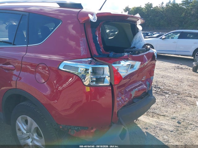 46164140 :رقم المزاد ، 2T3BFREV6FW321061 vin ، 2015 Toyota Rav4 Le مزاد بيع