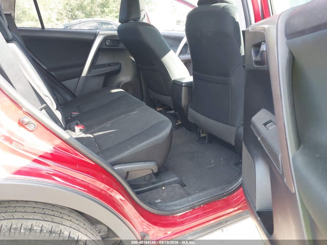 46164140 :رقم المزاد ، 2T3BFREV6FW321061 vin ، 2015 Toyota Rav4 Le مزاد بيع