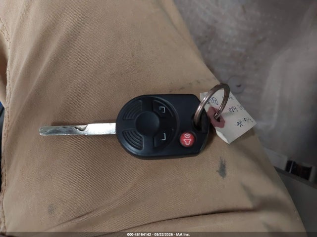 46164142 :رقم المزاد ، 1FMCU9G98DUB91526 vin ، 2013 Ford Escape Se مزاد بيع