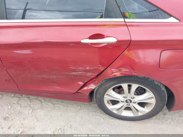 46164209 :رقم المزاد ، 5NPEC4AC9BH240831 vin ، 2011 Hyundai Sonata Limited مزاد بيع