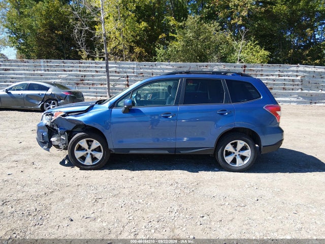 46164210 :رقم المزاد ، JF2SJADCXGH542302 vin ، 2016 Subaru Forester 2.5i Premium مزاد بيع