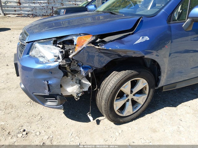 46164210 :رقم المزاد ، JF2SJADCXGH542302 vin ، 2016 Subaru Forester 2.5i Premium مزاد بيع