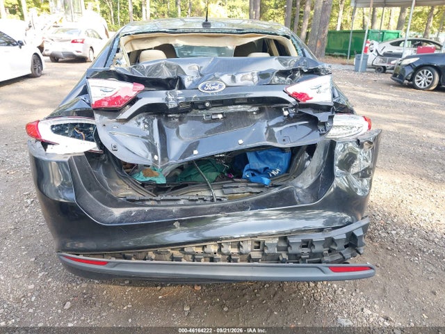 46164222 :رقم المزاد ، 3FA6P0H74FR190682 vin ، 2015 Ford Fusion Se مزاد بيع
