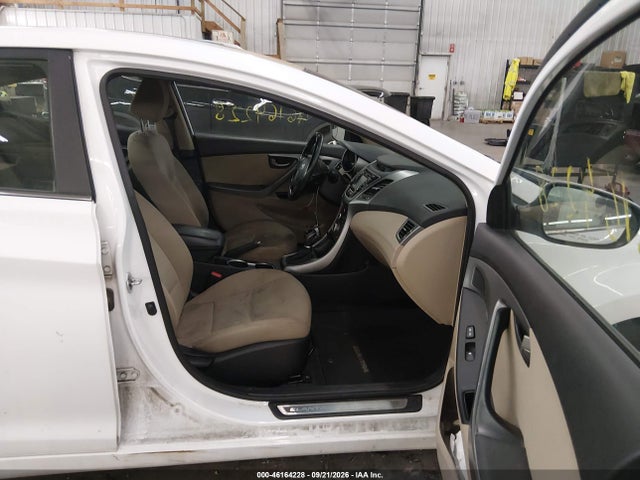 46164228 :رقم المزاد ، 5NPDH4AE0GH718382 vin ، 2016 Hyundai Elantra Value Edition مزاد بيع