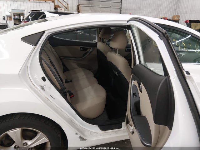 46164228 :رقم المزاد ، 5NPDH4AE0GH718382 vin ، 2016 Hyundai Elantra Value Edition مزاد بيع
