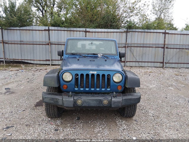 2009 Jeep Wrangler X მანქანა იყიდება აუქციონზე, vin: 1J8FA24149L712828, აუქციონის ნომერი: 46164253