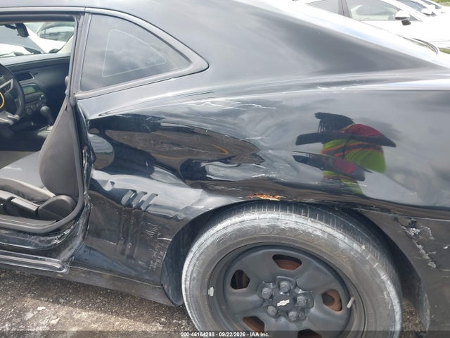 46164288 :رقم المزاد ، 2G1FA1ED5B9201984 vin ، 2011 Chevrolet Camaro 2ls مزاد بيع