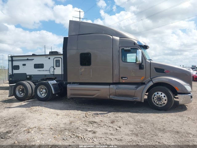 46164297 :رقم المزاد ، 1XPBD49X7KD604157 vin ، 2019 Peterbilt 579 مزاد بيع