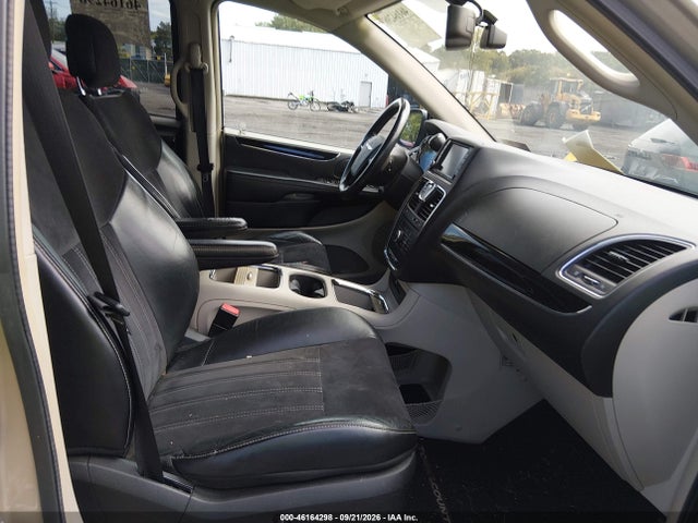 46164298 :رقم المزاد ، 2C4RC1CG5ER229204 vin ، 2014 Chrysler Town & Country Touring-l 30th Anniversary مزاد بيع