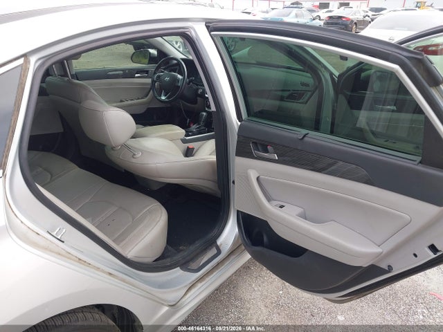 Продажа на аукционе авто 2019 Hyundai Sonata Limited, vin: 5NPE34AF1KH814686, номер лота: 46164316