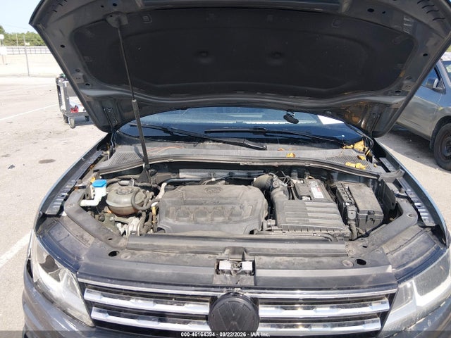 2018 Volkswagen Tiguan 2.0t Se/2.0t Sel მანქანა იყიდება აუქციონზე, vin: 3VV3B7AX1JM209565, აუქციონის ნომერი: 46164394