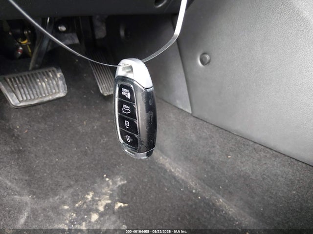 Продажа на аукционе авто 2020 Hyundai Kona Sel, vin: KM8K2CAA7LU556231, номер лота: 46164409
